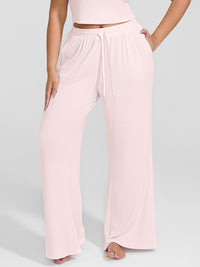 Shop Lily True Comfort Luxe Lounge Pants, розова боја: ребрести широки домашни панталони со врвка – поглед од напред